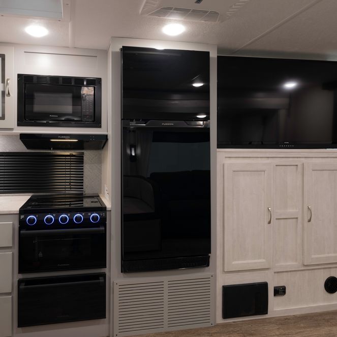 2021123573 - 12V Ducted RV Range Hood with Charcoal Filter - 24" Black #FHO23SACR-BL