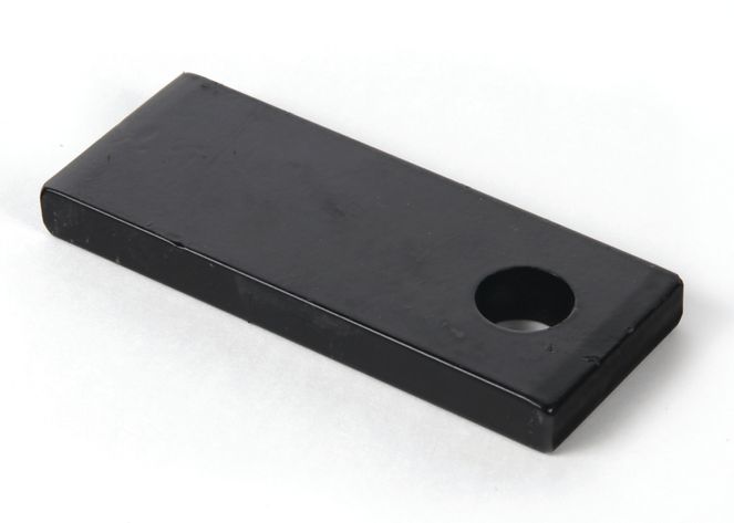 48390 - Sway Control Ball Mount Plate with Hole