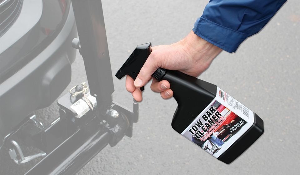 9932 - TOW BAR CLEANER - 22 OZ. SPRAY BOTTLE