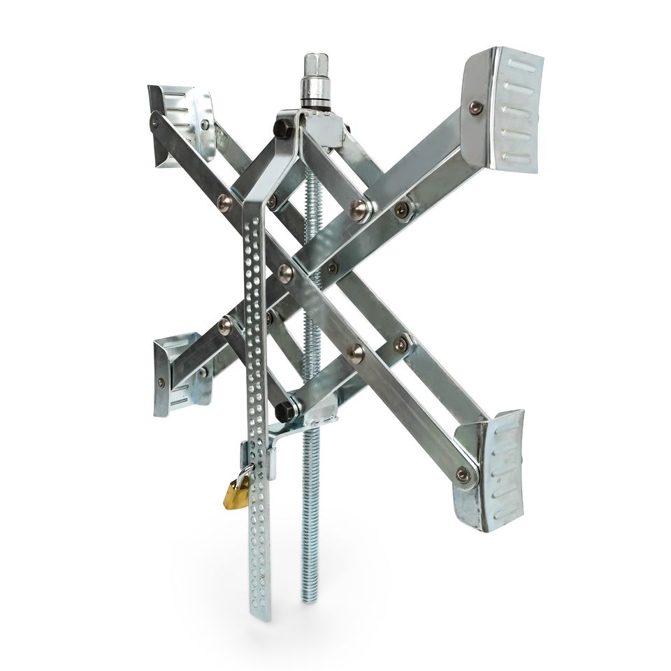 44663 - Eaz-Lift - 18" Wheel Stop w/Wrench and Lock, Metal (E/F)